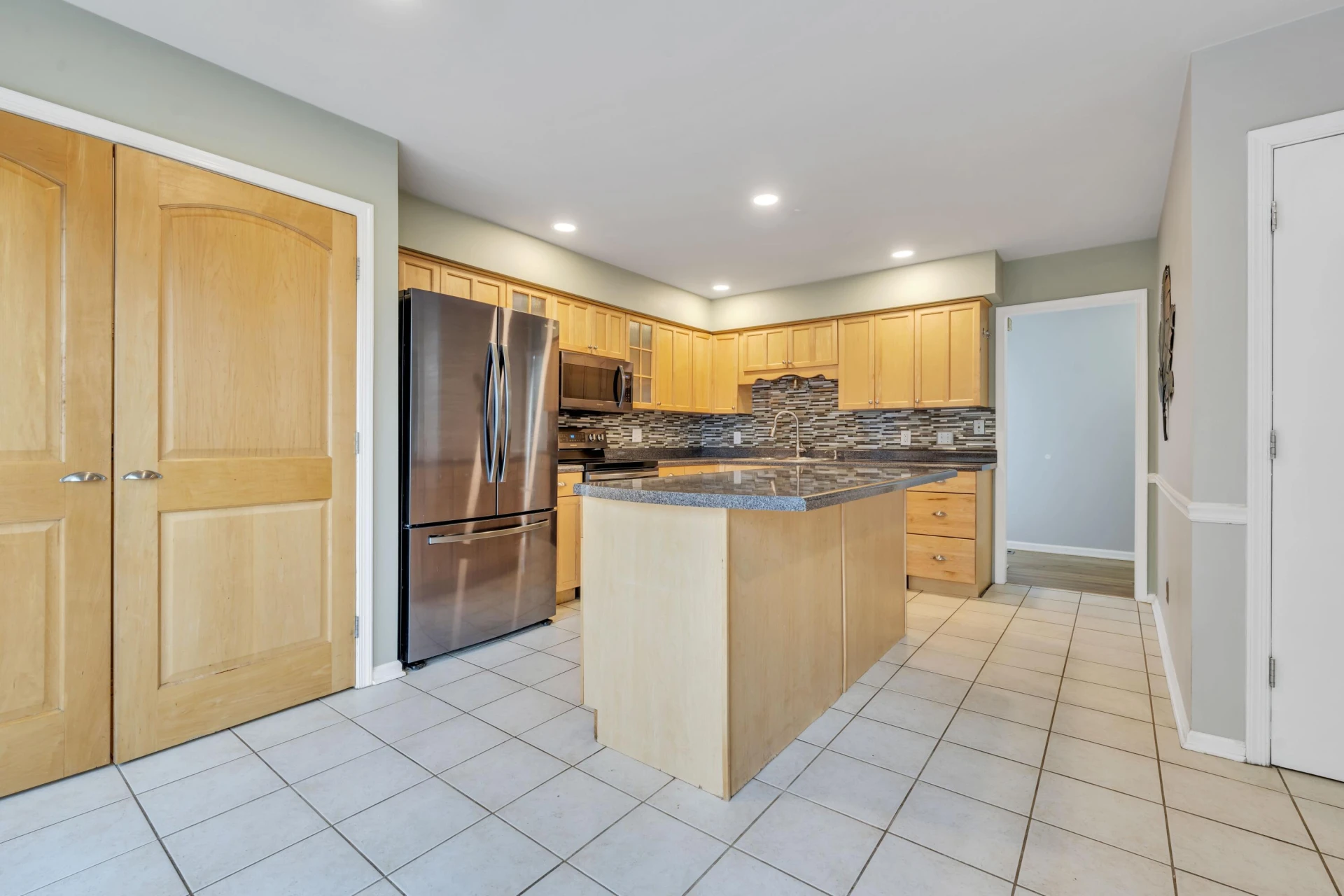 4736 Whipplewood DR - Photo 14
