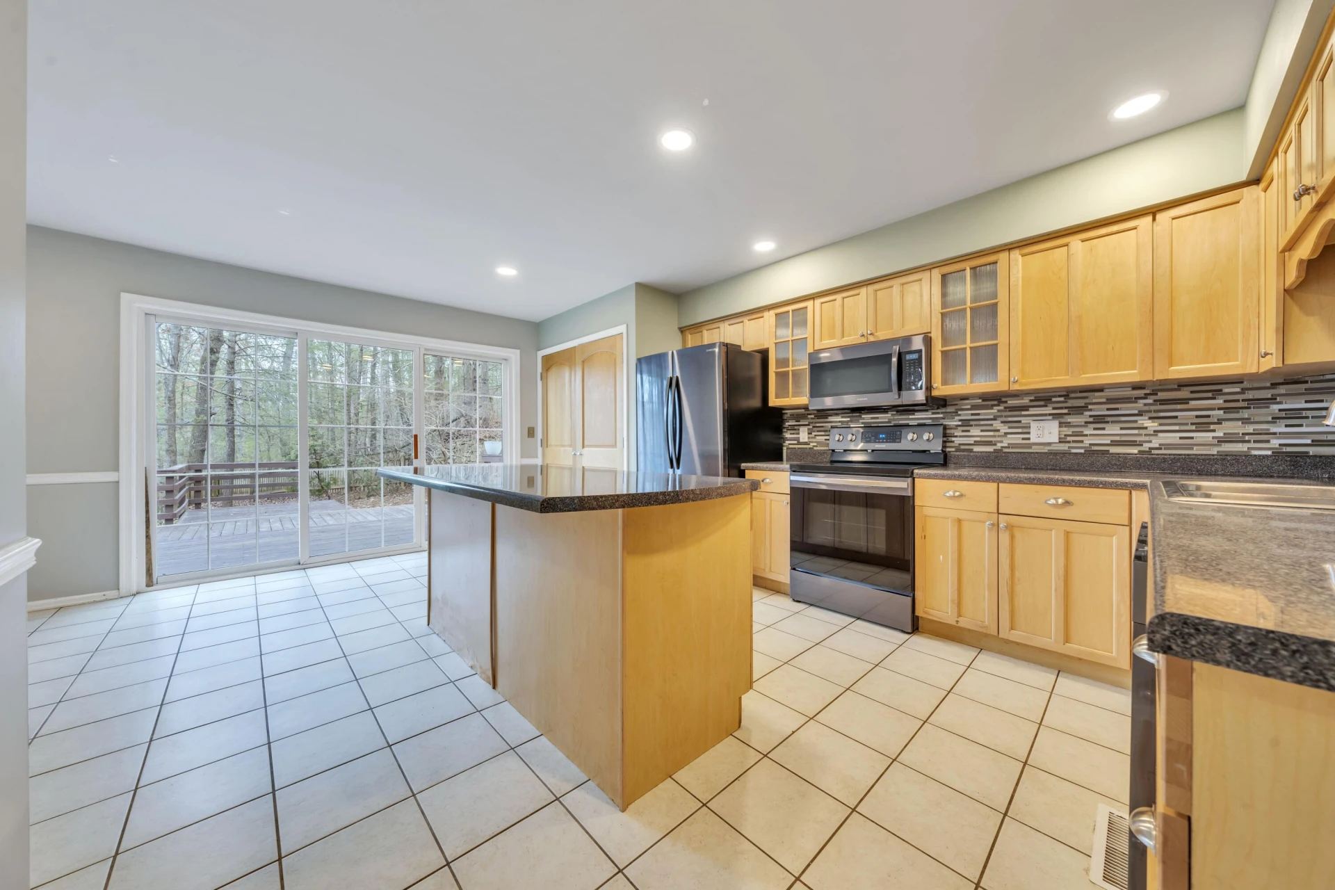 4736 Whipplewood DR - Photo 19