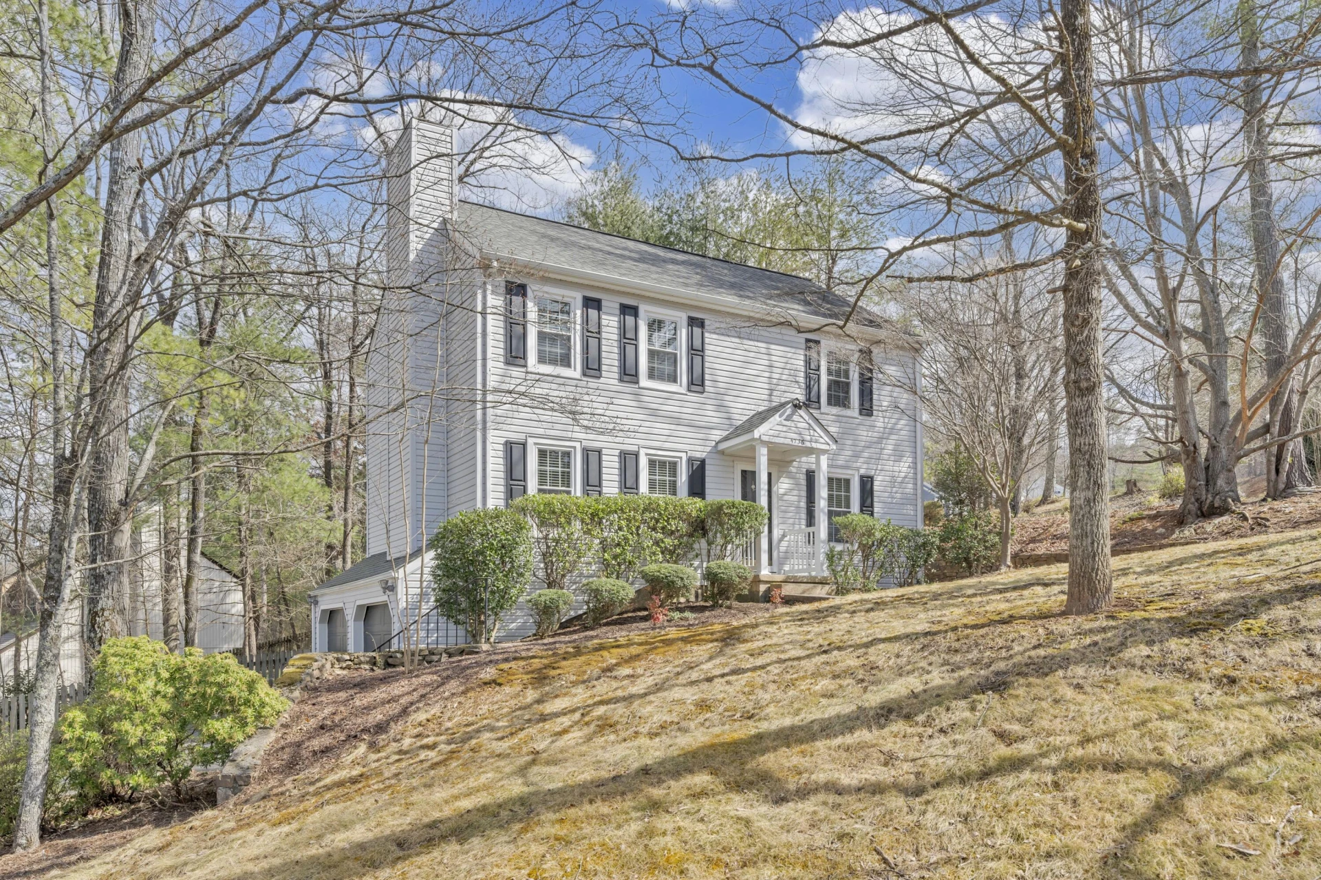 4736 Whipplewood DR - Photo 2