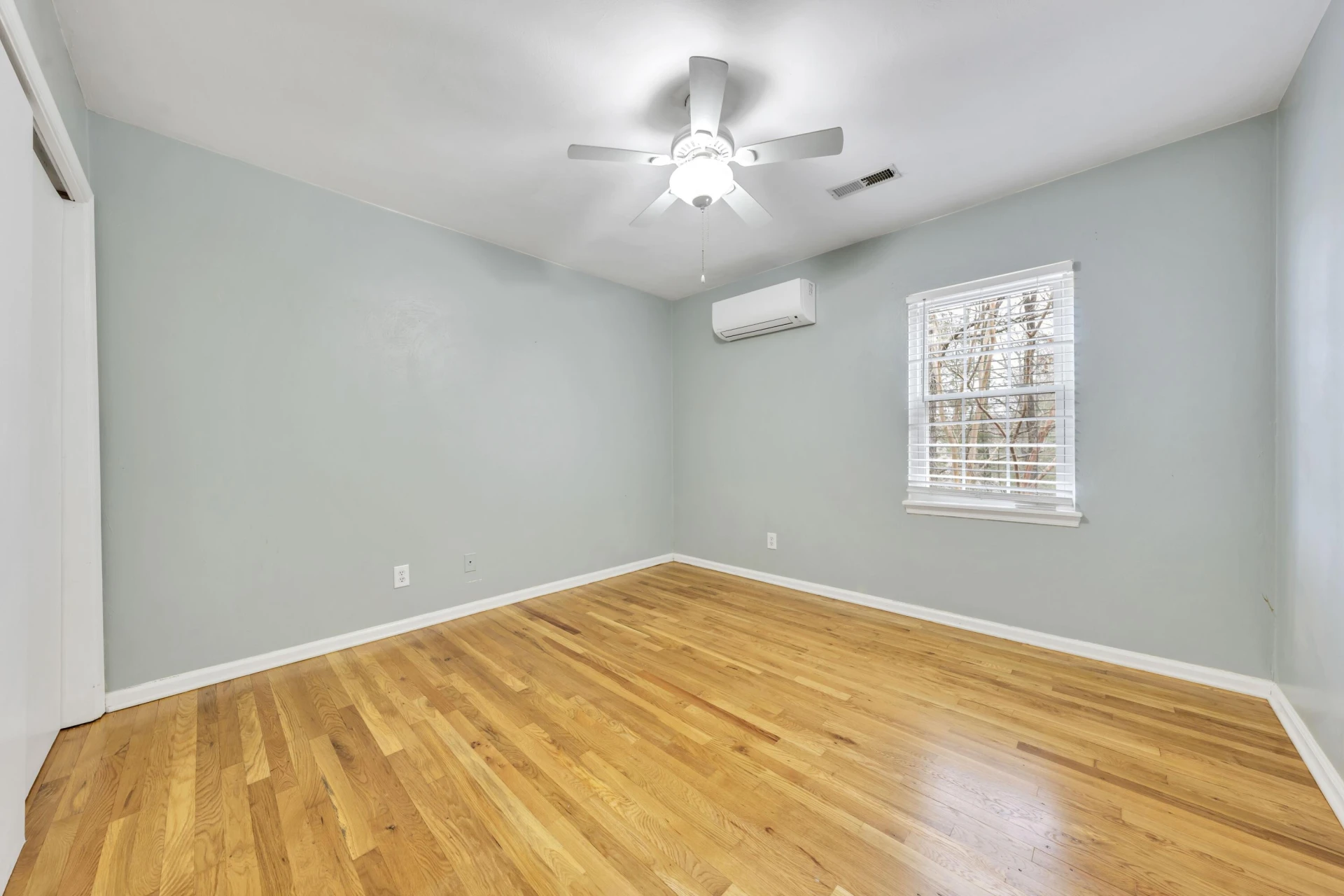 4736 Whipplewood DR - Photo 28
