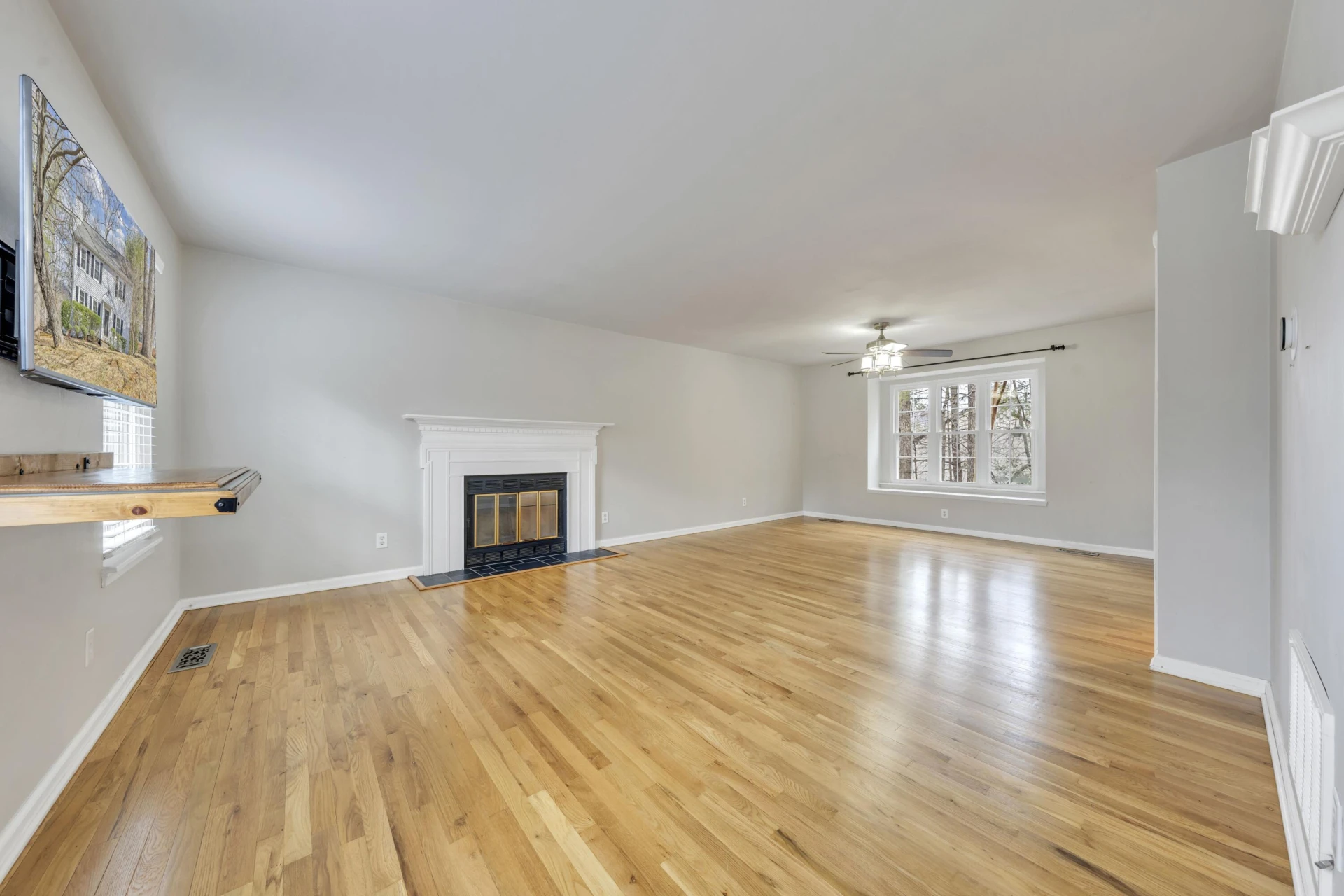 4736 Whipplewood DR - Photo 6