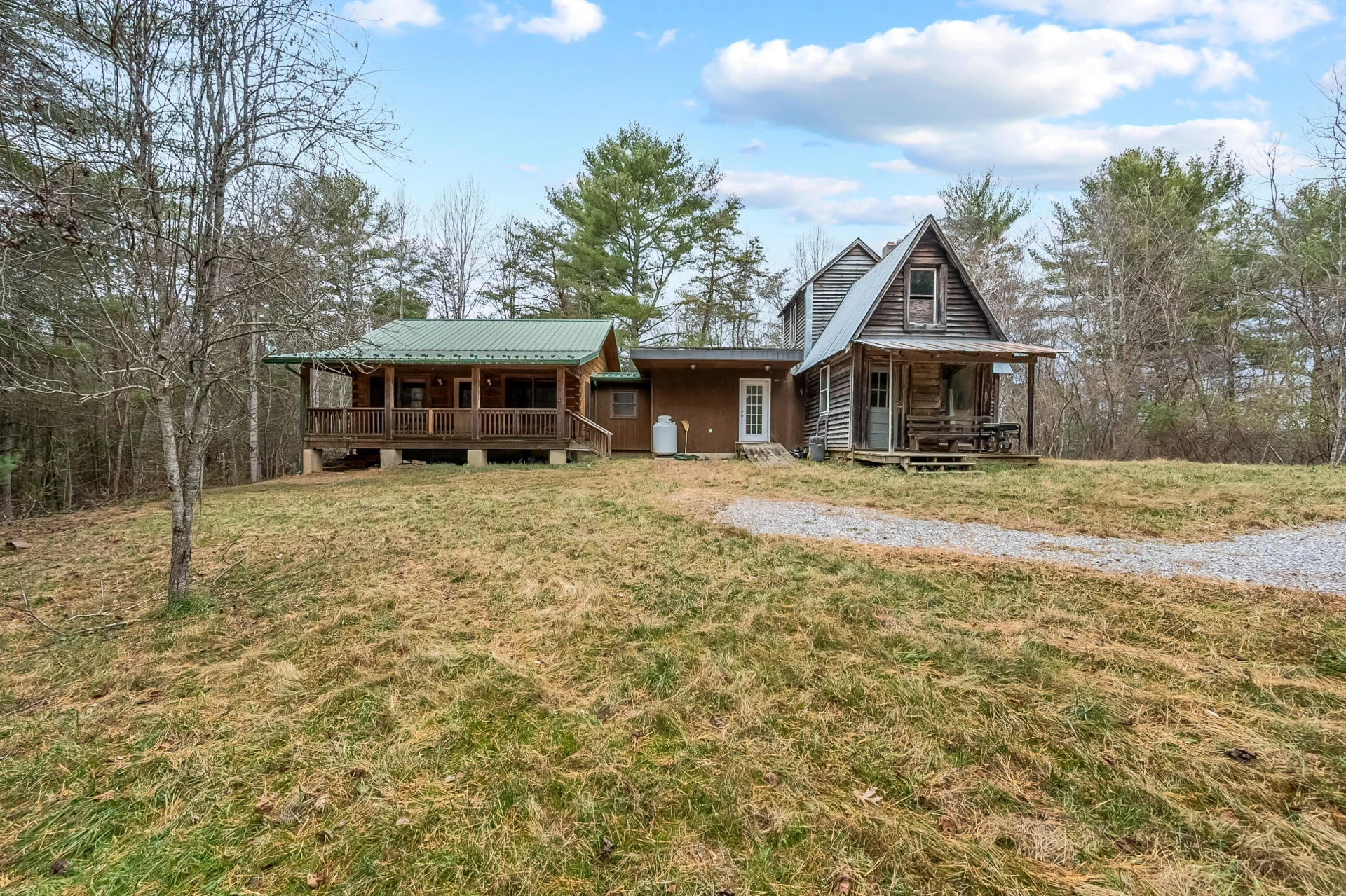 391 Airport RD