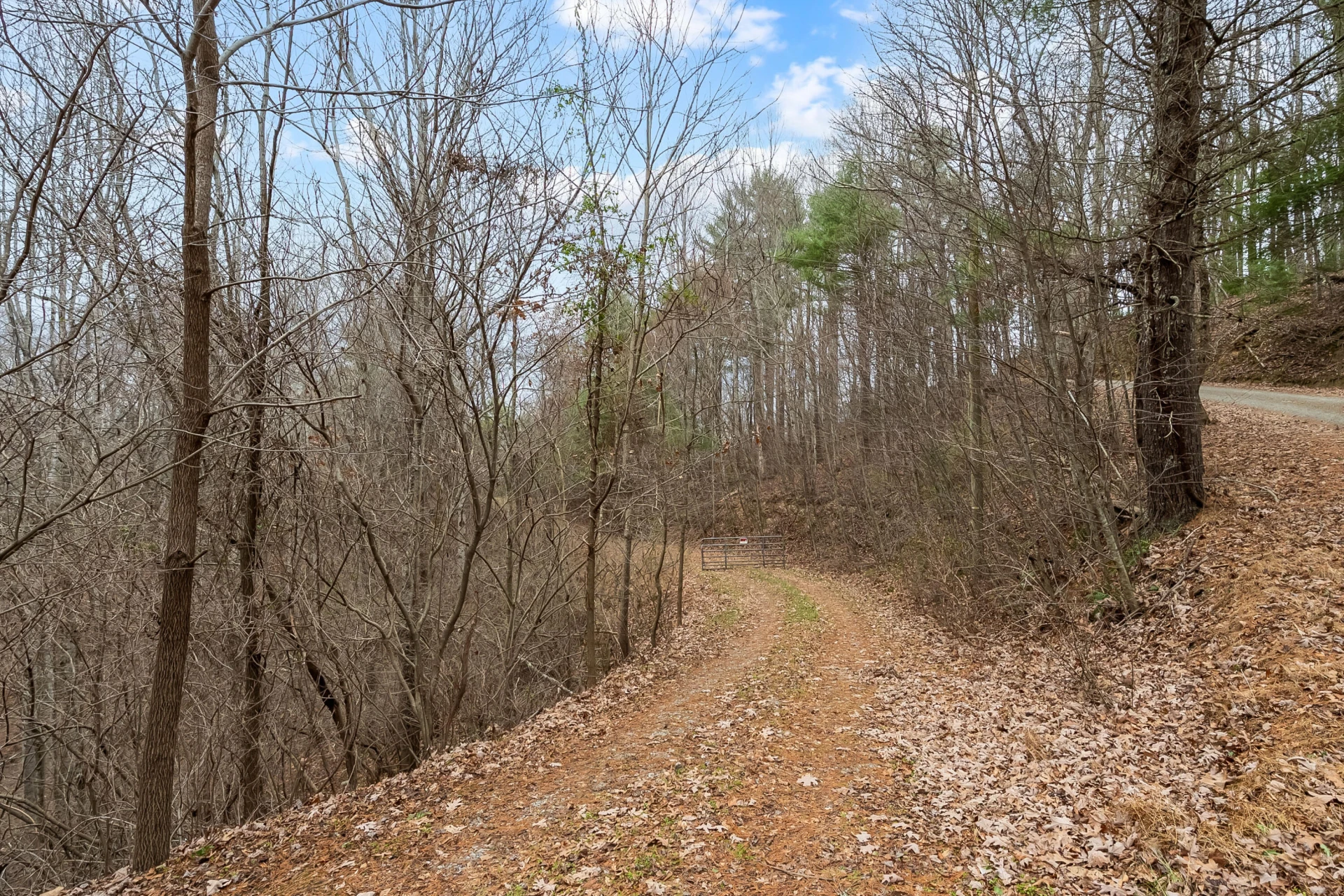 391 Airport RD - Photo 5