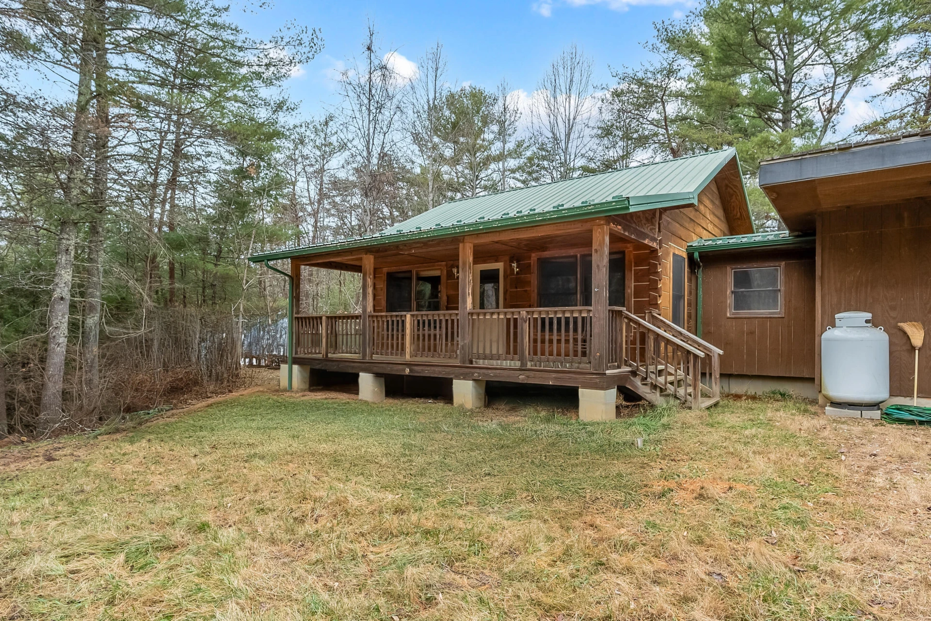 391 Airport RD - Photo 7