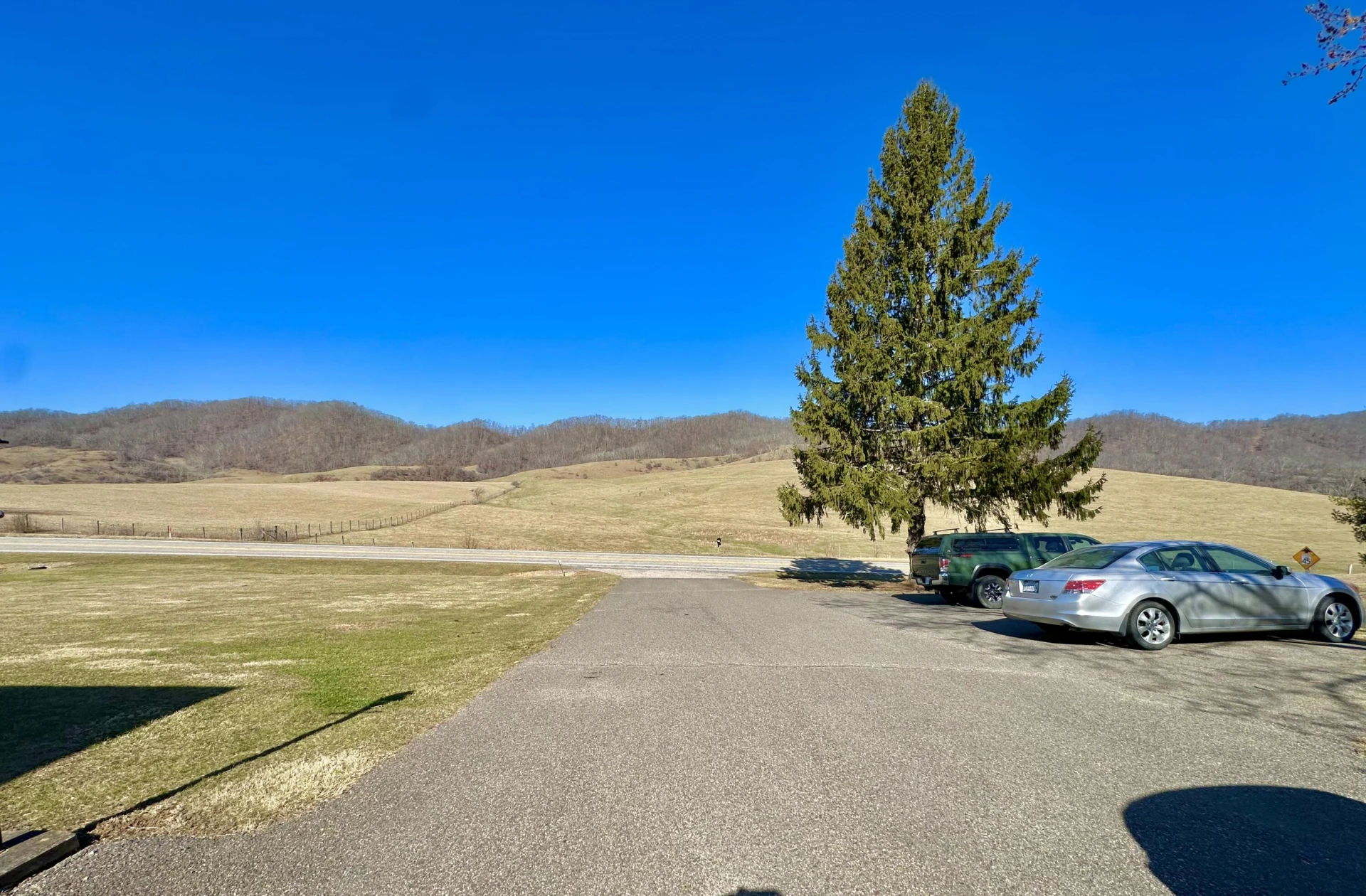 950 Sam Snead Hwy - Photo 8