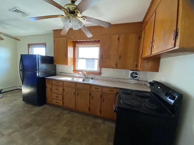 1910 Mercer AVE - Photo 6