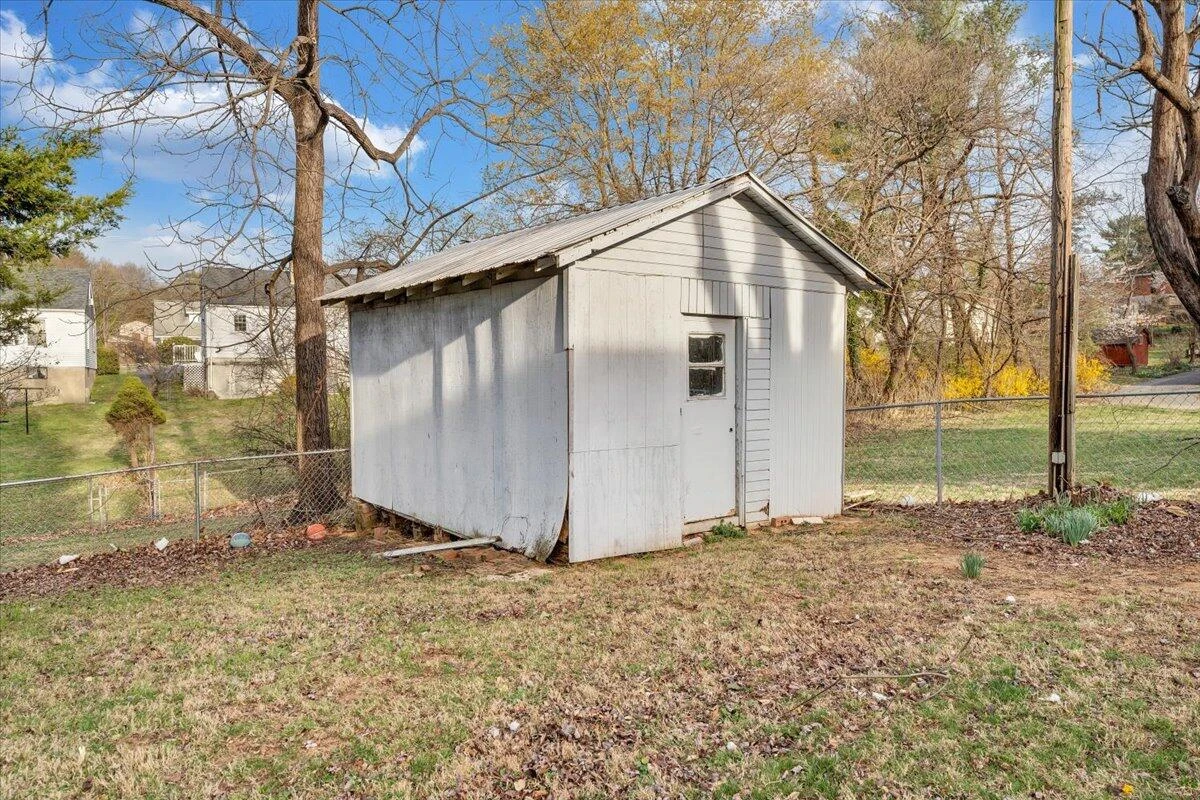 3358 Brandywine AVE - Photo 29