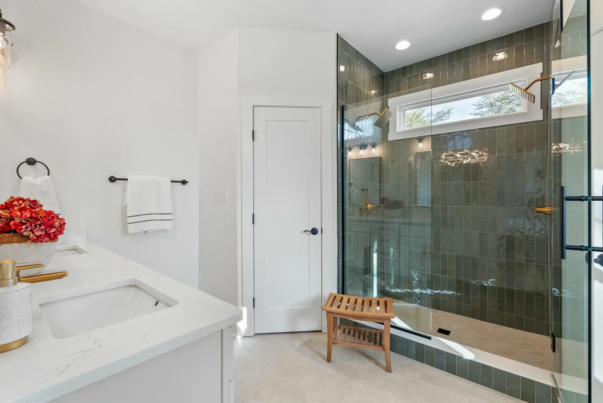 105 Peach Tree CT - Photo 24