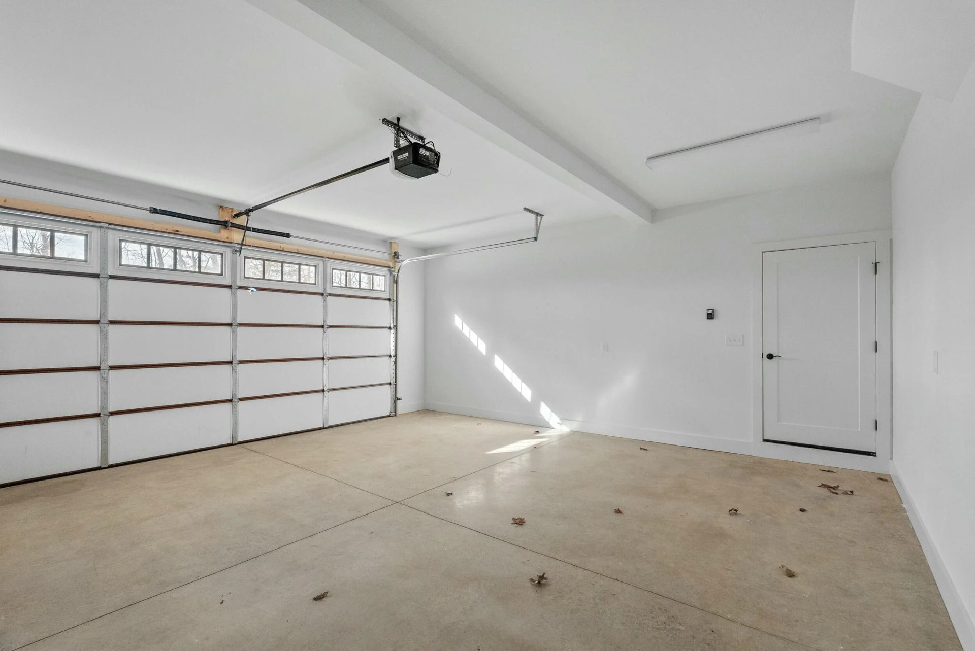 105 Peach Tree CT - Photo 32