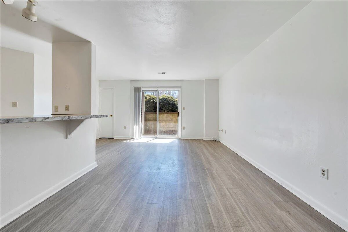 1215 Progress ST #D - Photo 13