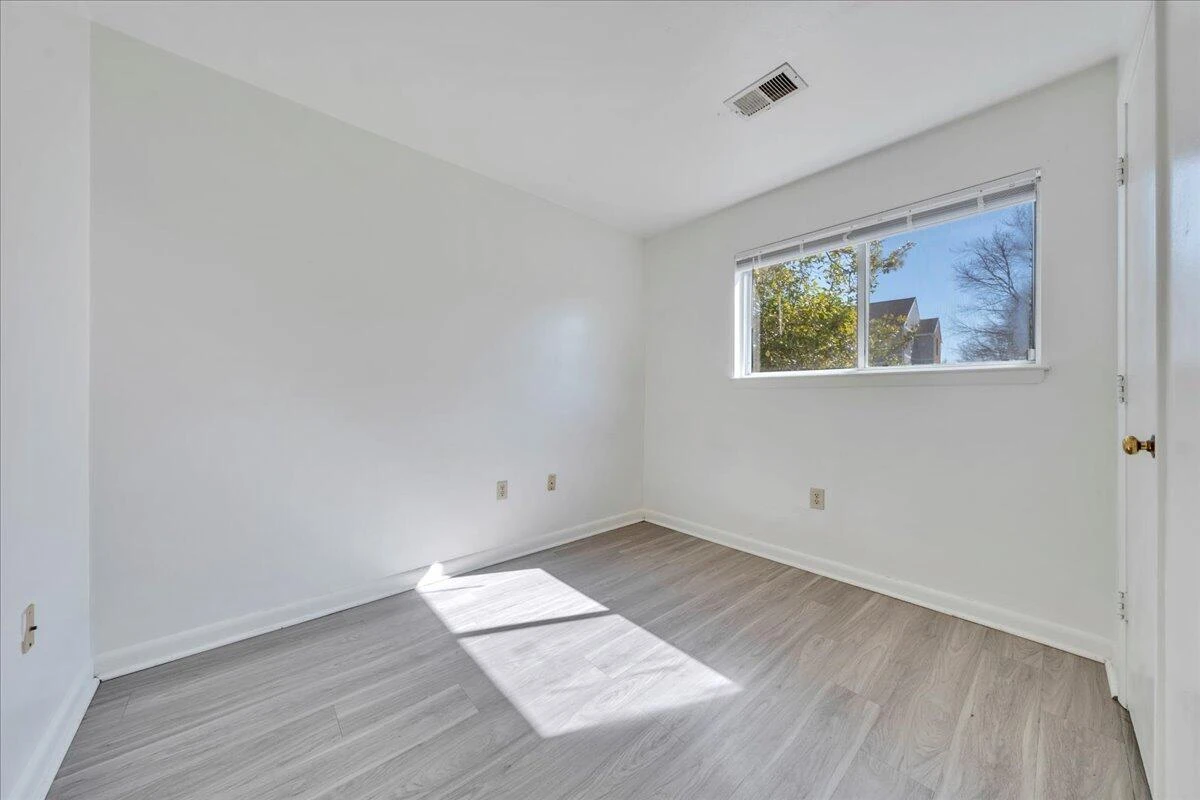 1215 Progress ST #D - Photo 16