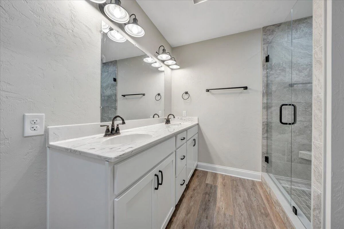 1211 Mill Iron RD - Photo 17