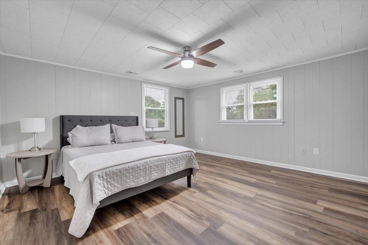 39 DAISY HILL LN - Photo 14