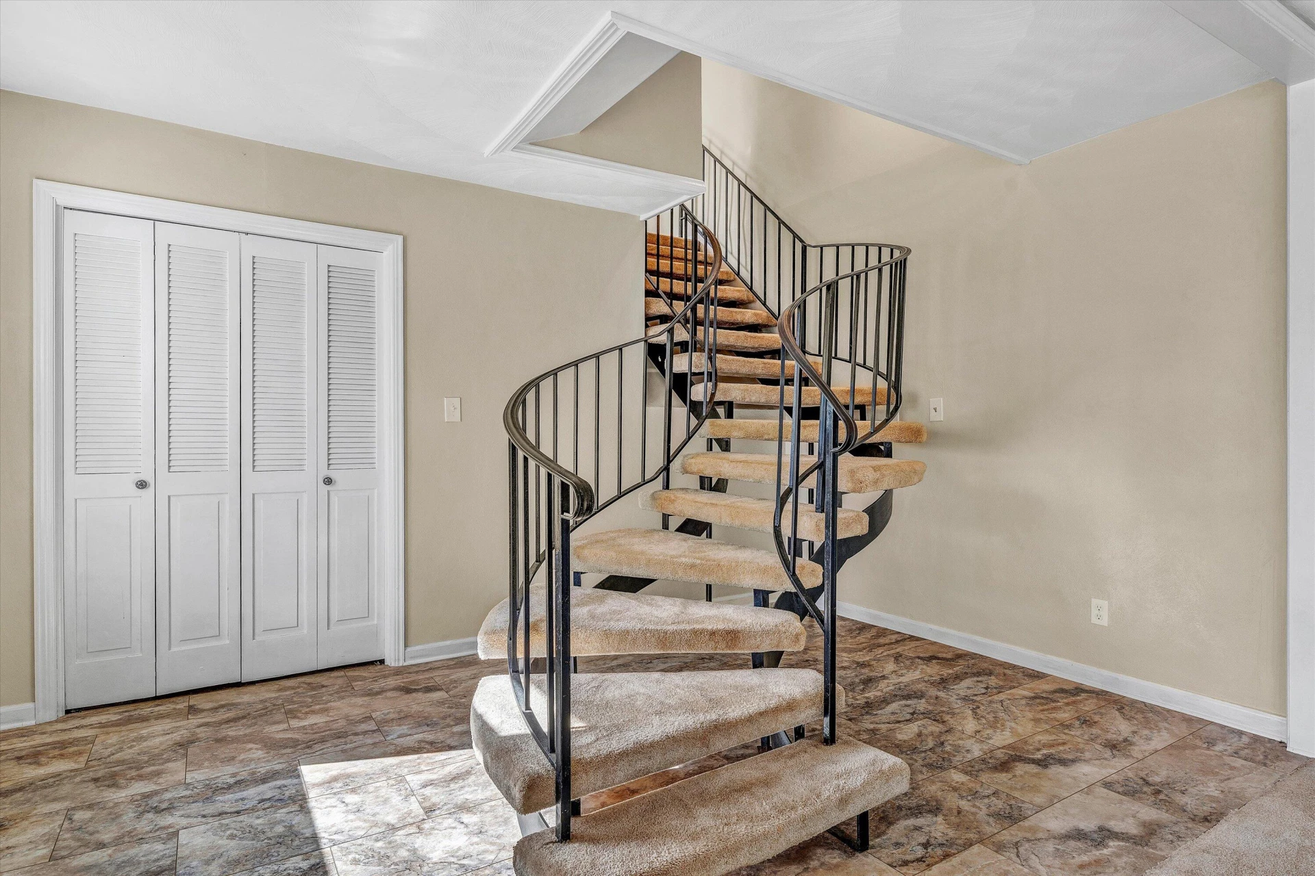 1427 Truman Hill RD - Photo 11