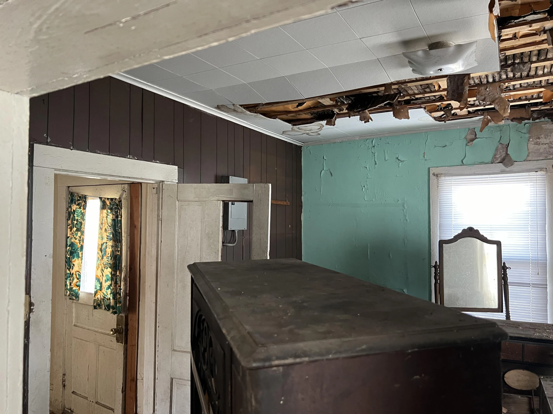 321 Pine ST - Photo 10
