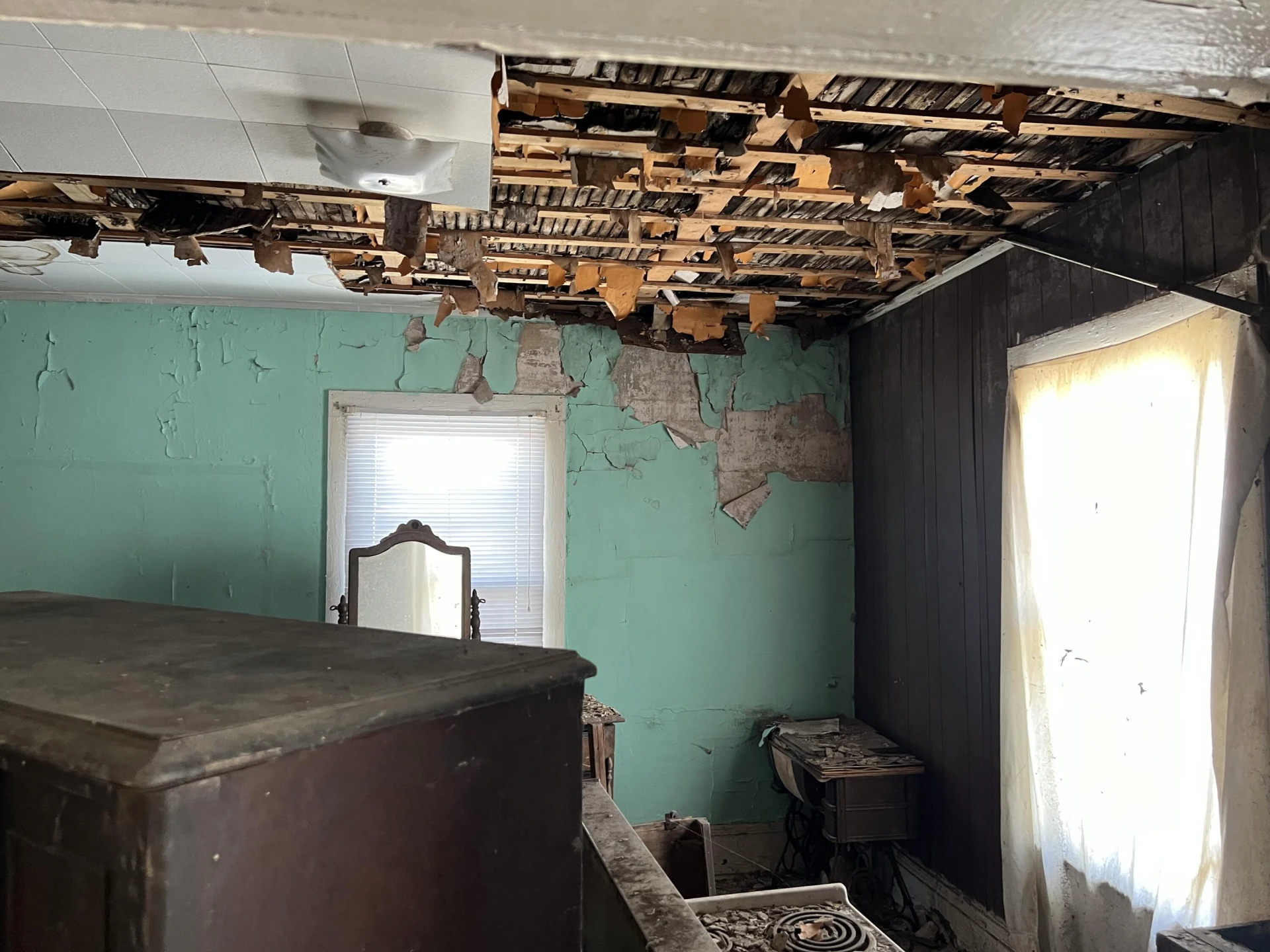 321 Pine ST - Photo 11