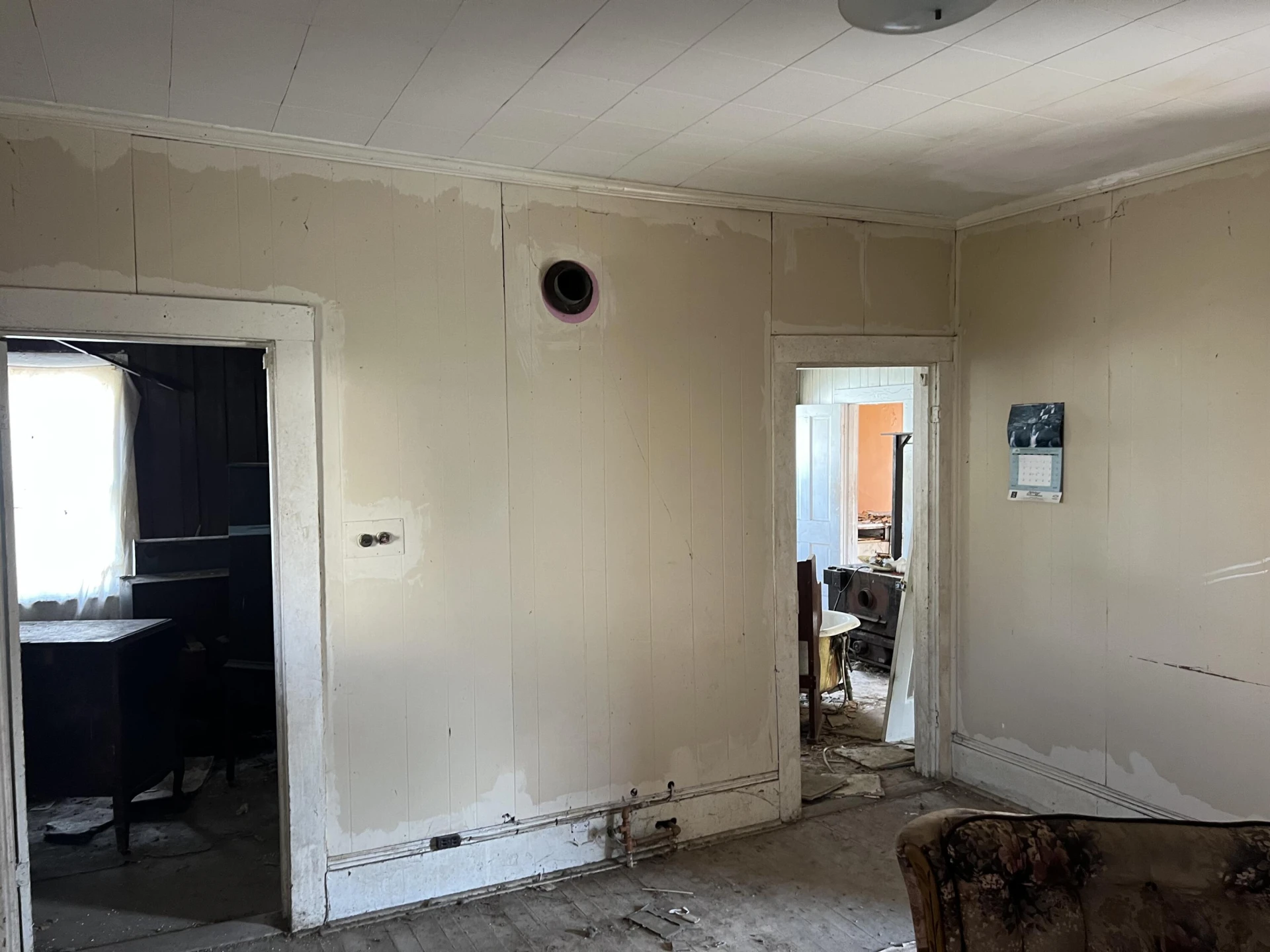 321 Pine ST - Photo 6