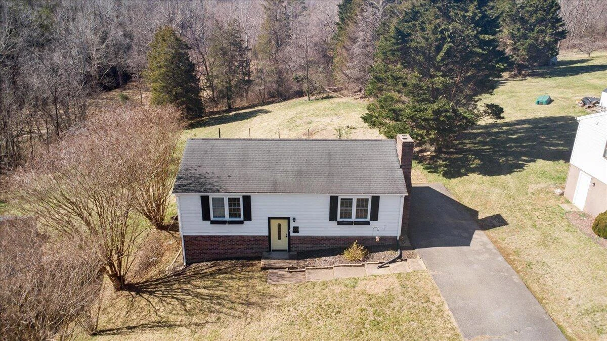 329 Holcomb Path RD - Photo 32