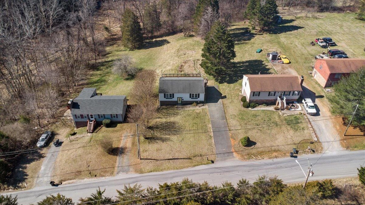 329 Holcomb Path RD - Photo 35