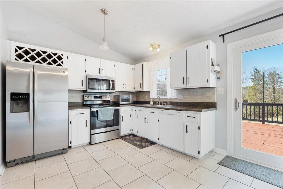 329 Holcomb Path RD - Photo 12