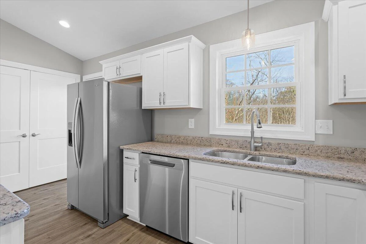 778 Craig AVE - Photo 6