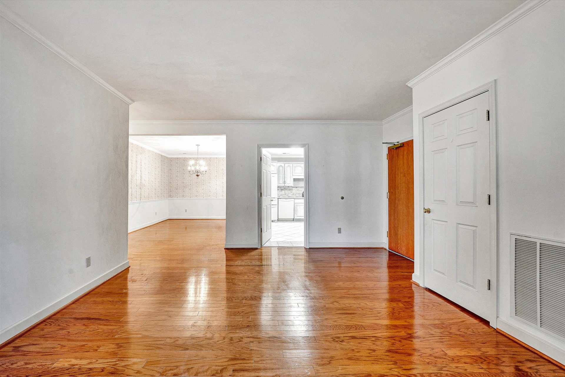 4631 Heather DR #106 - Photo 11