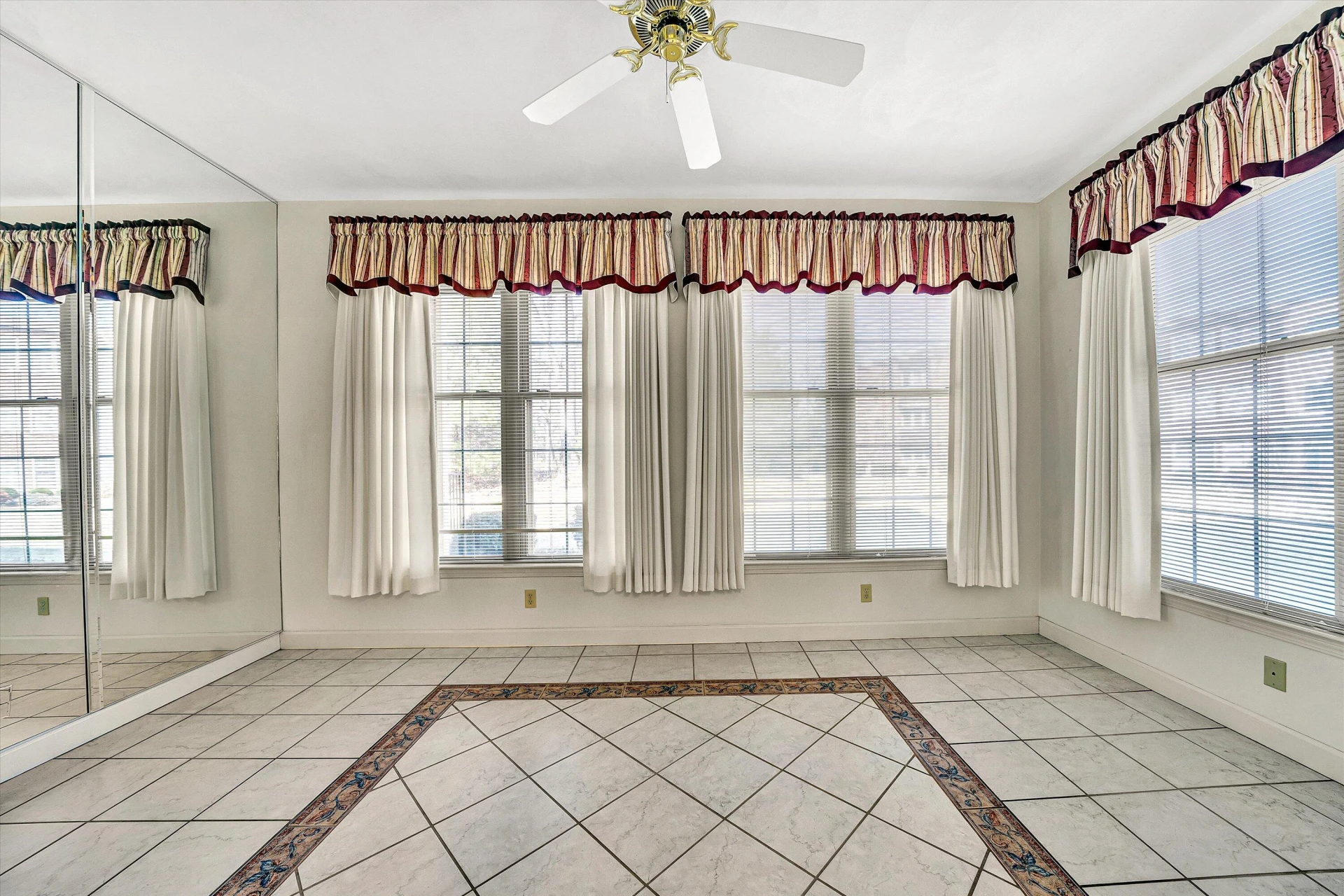 4631 Heather DR #106 - Photo 18