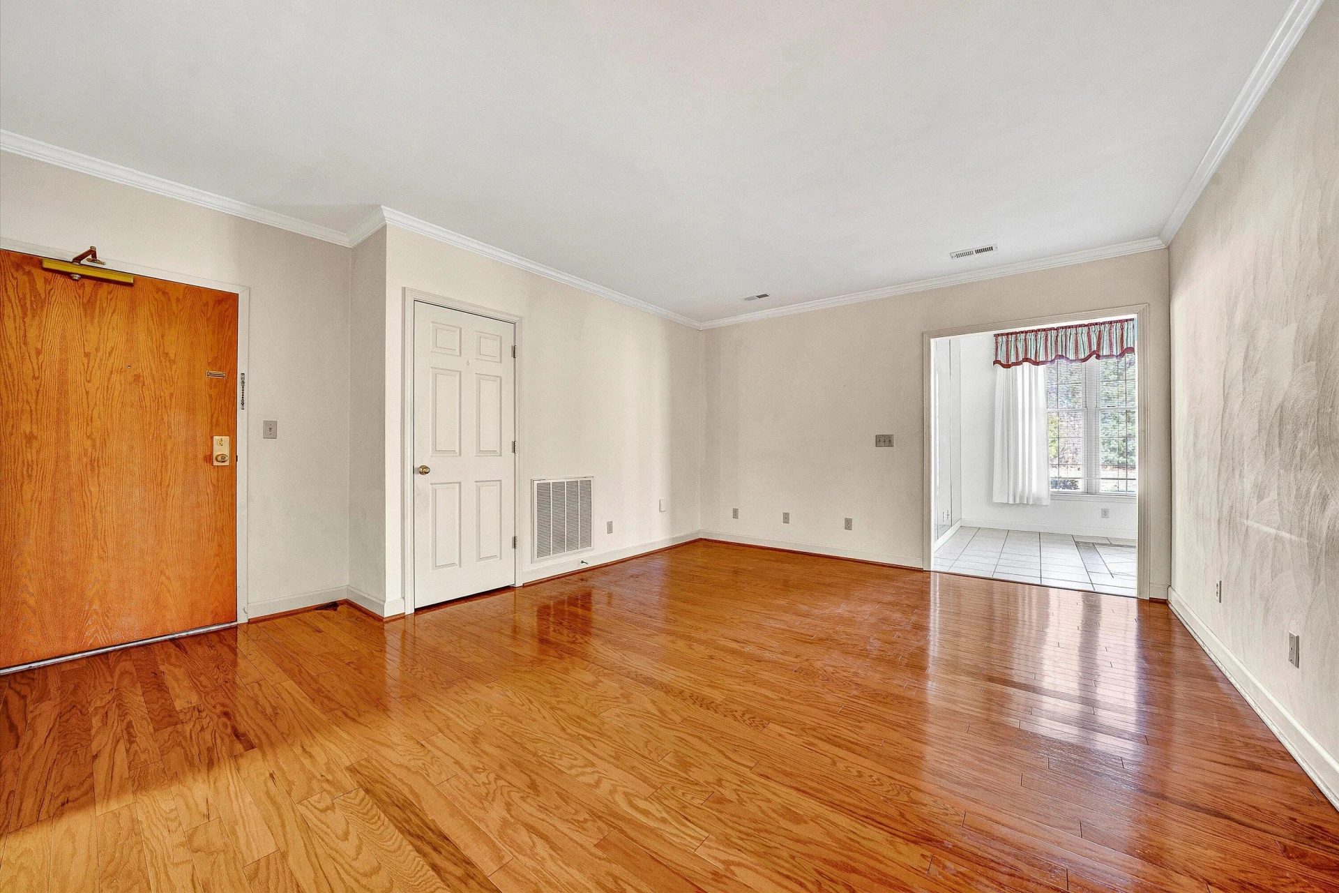 4631 Heather DR #106 - Photo 10