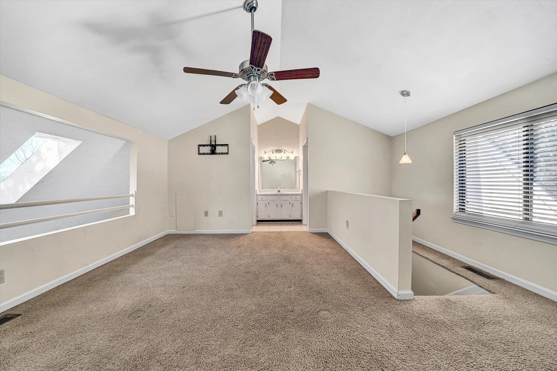 3339 Forest Ridge RD - Photo 16