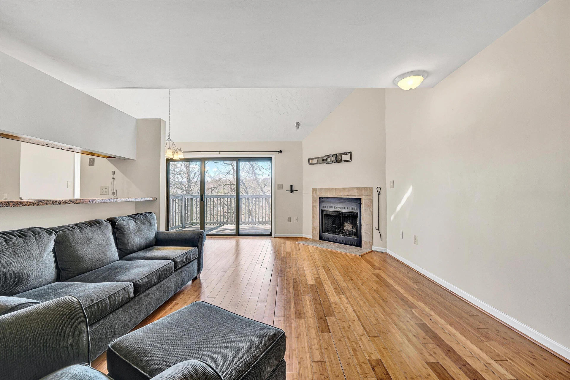 3339 Forest Ridge RD - Photo 6