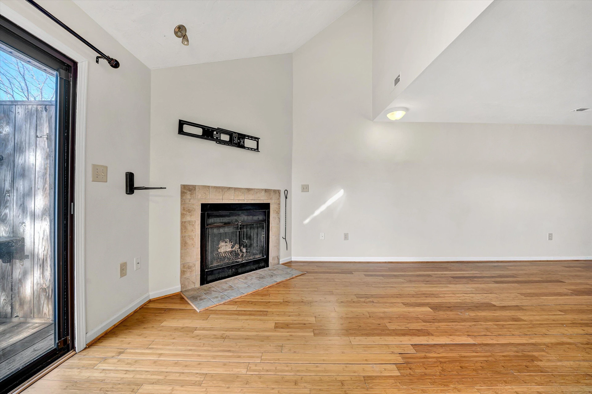 3339 Forest Ridge RD - Photo 7