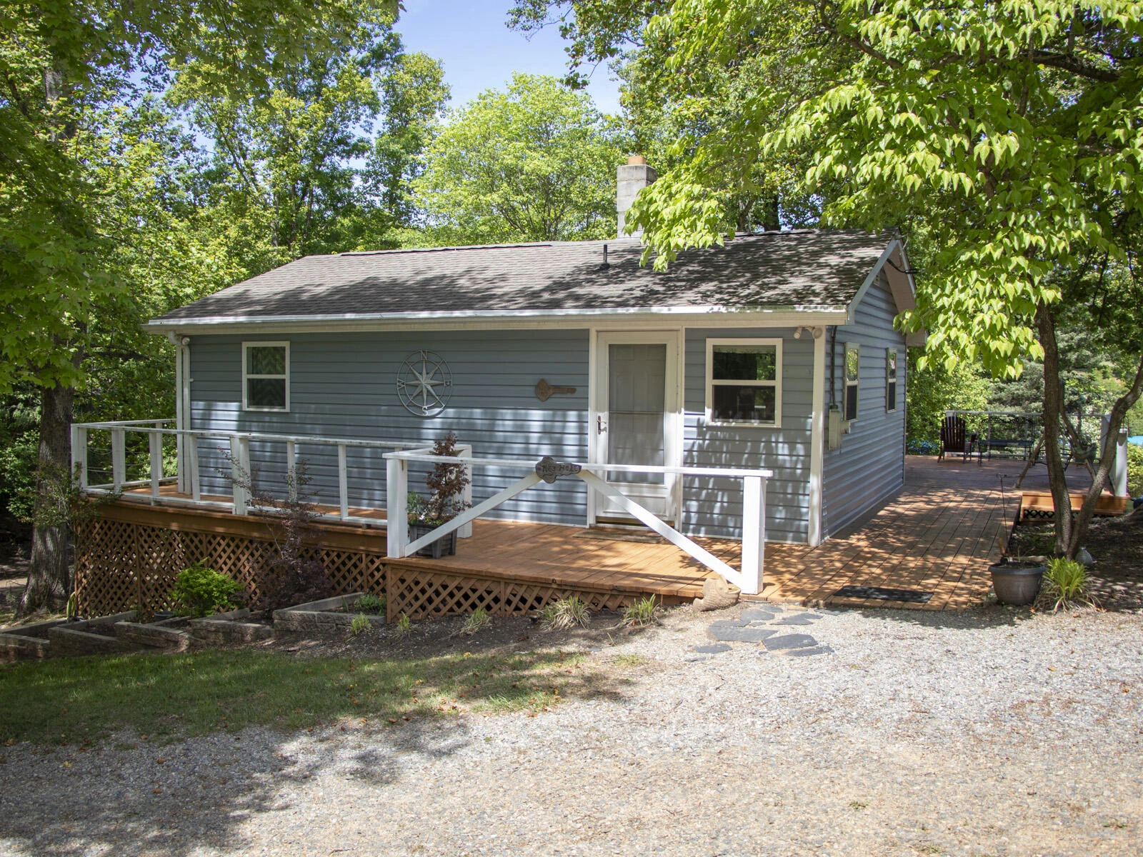 281 Waterlocked RD - Photo 6
