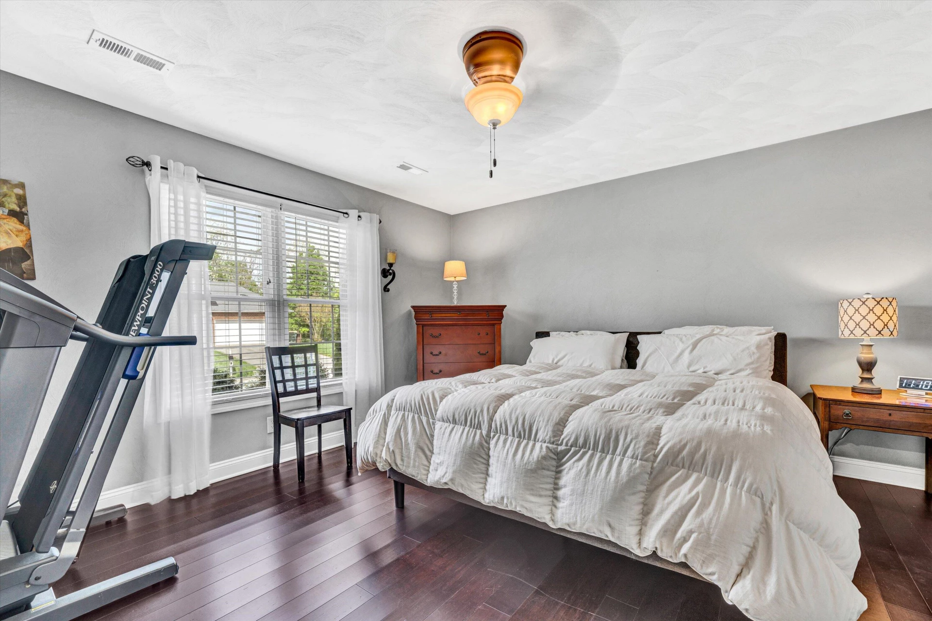 700 Bradford CIR - Photo 16