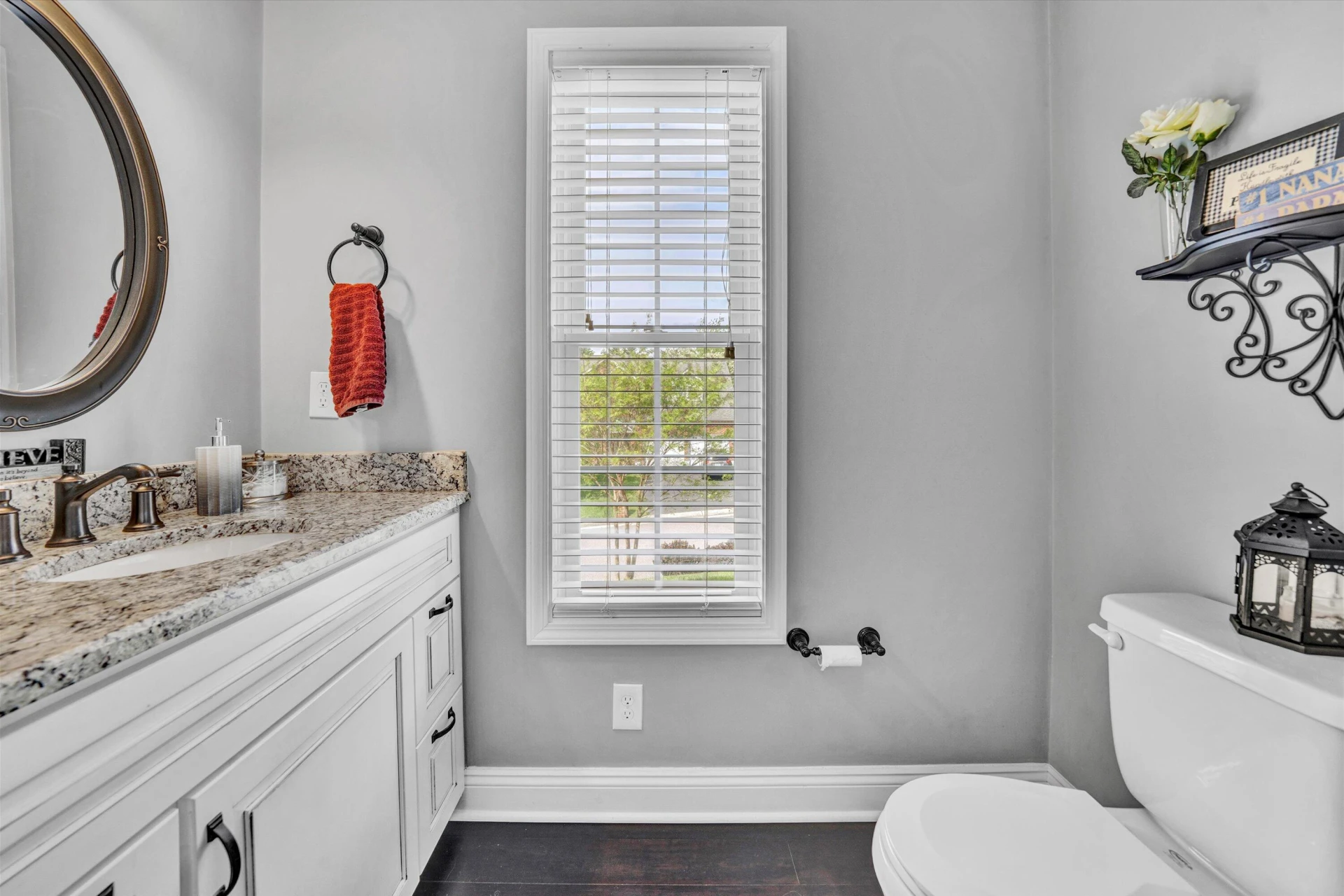 700 Bradford CIR - Photo 21