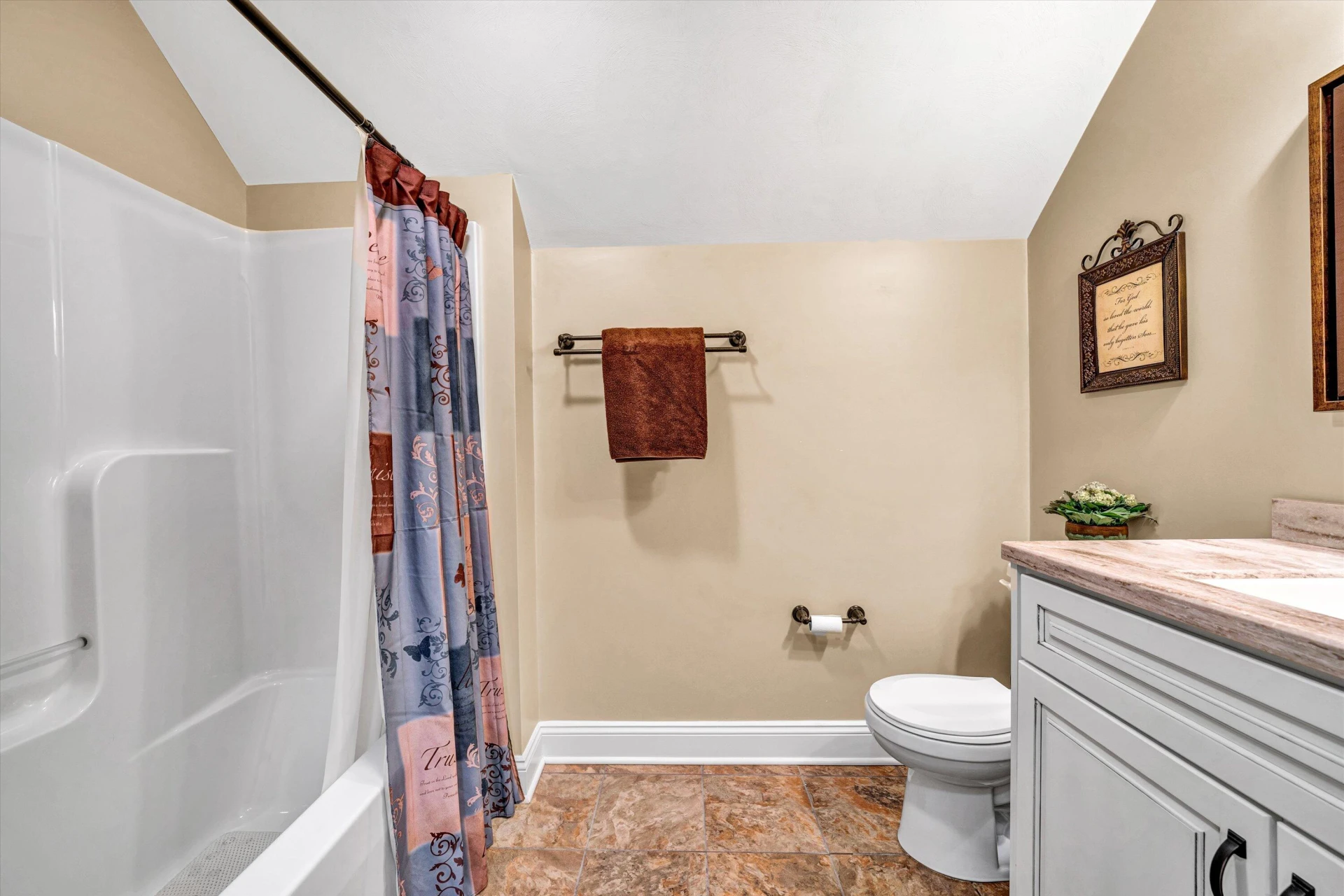 700 Bradford CIR - Photo 27