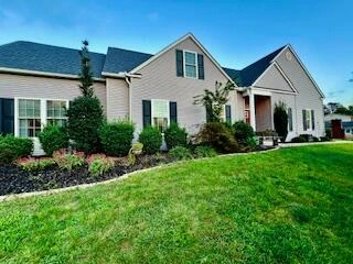 700 Bradford CIR - Photo 33