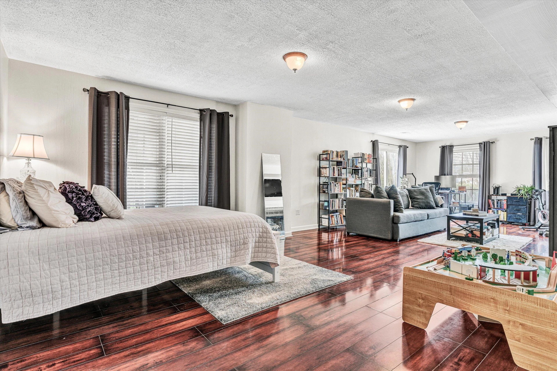 5917 Monet DR - Photo 32