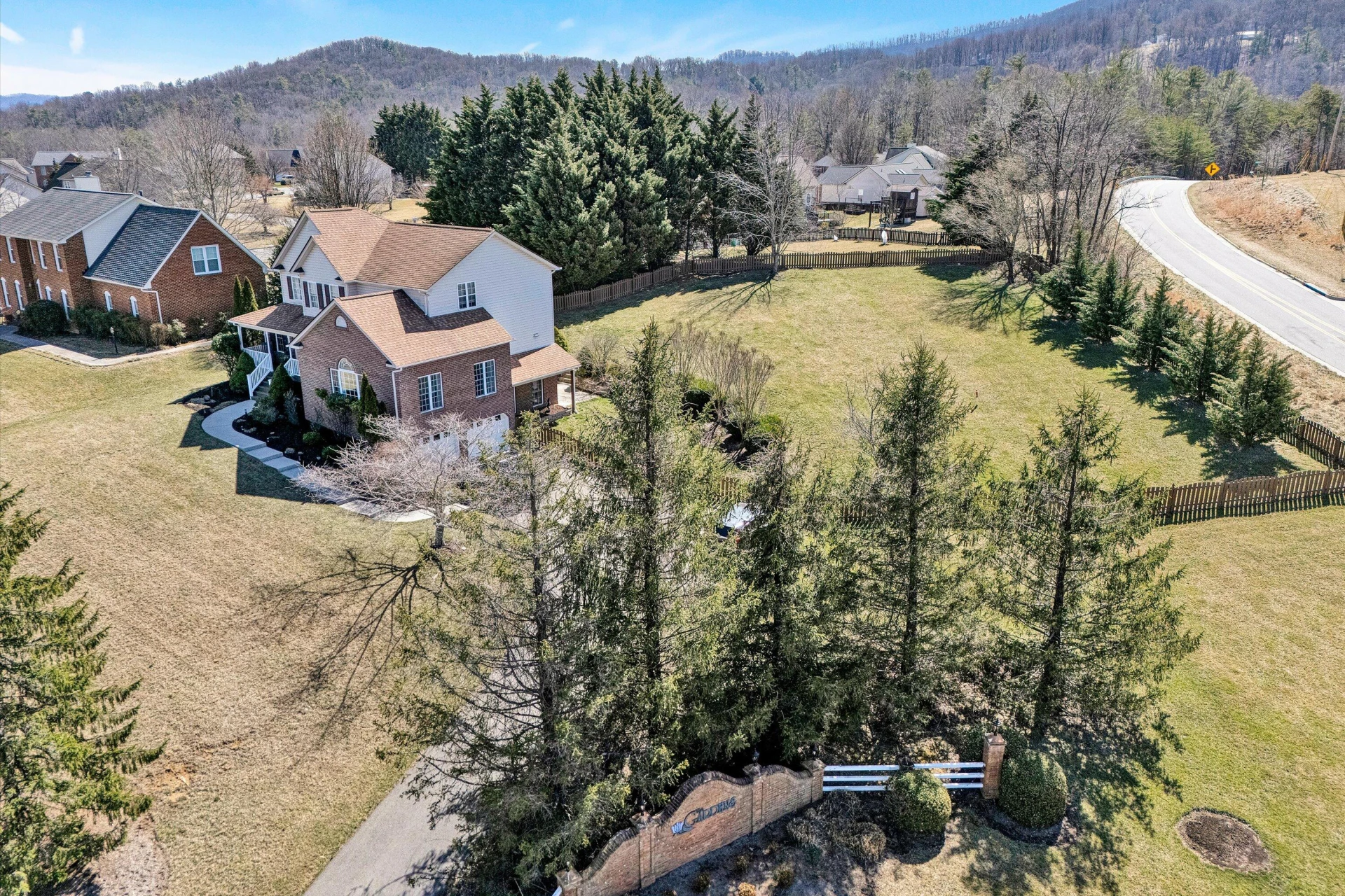 5917 Monet DR - Photo 43