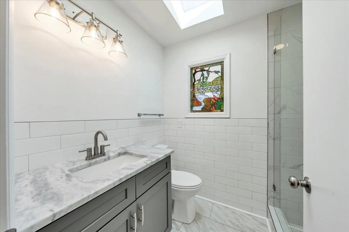 2104 Deyerle RD - Photo 22