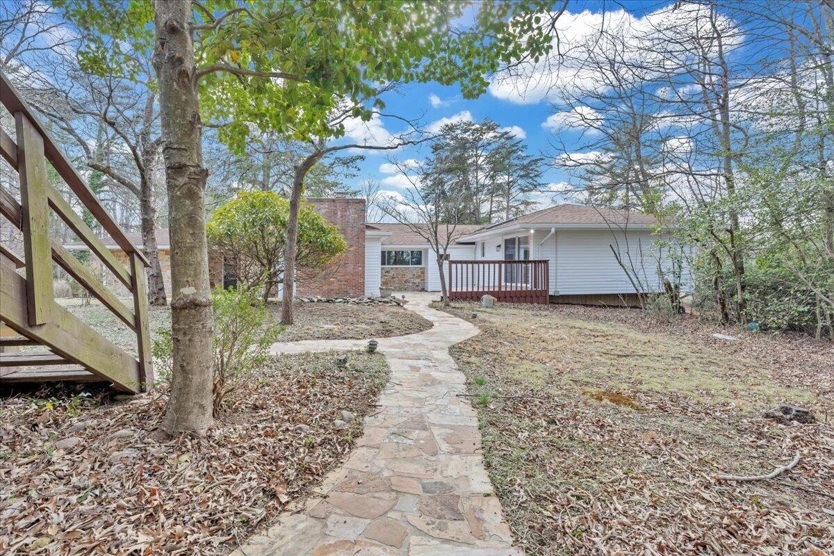 2104 Deyerle RD - Photo 45