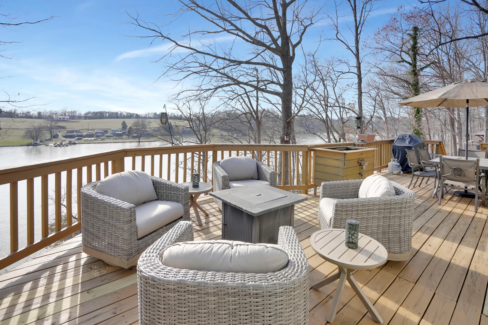 675 Long Island DR - Photo 46