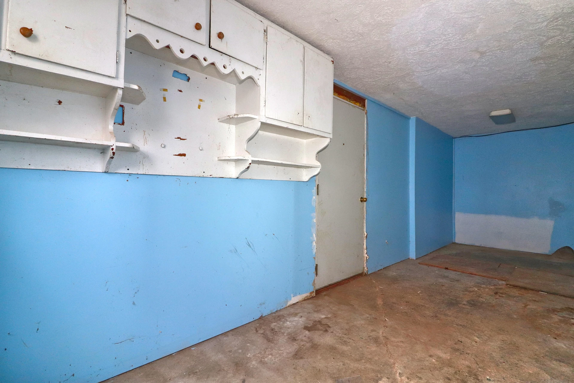 715 Giles ST - Photo 12