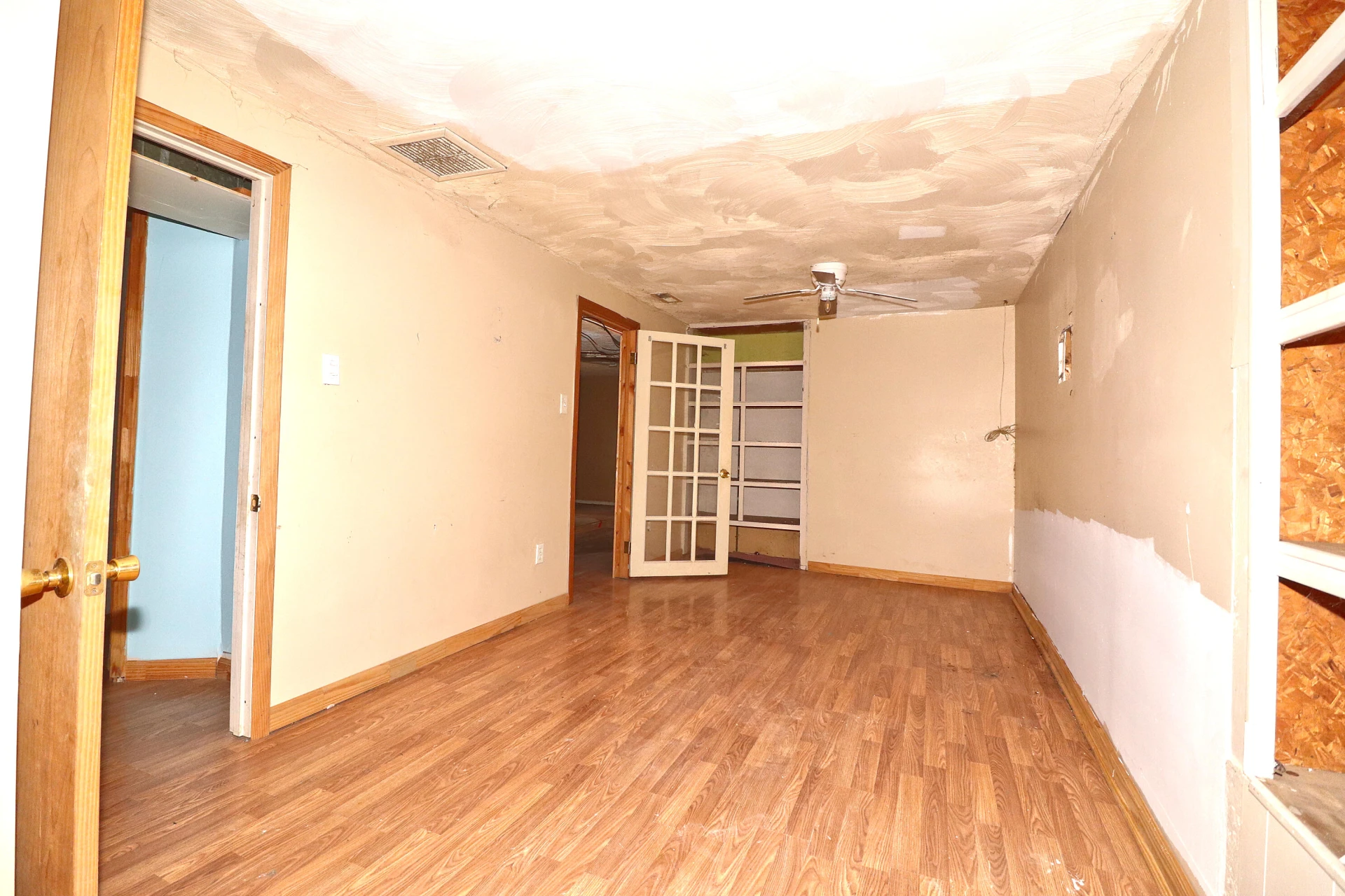 715 Giles ST - Photo 13