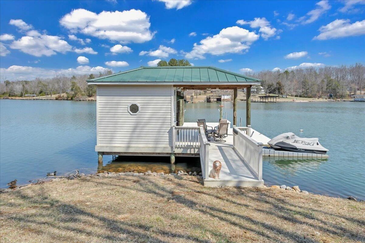 308 HILLTOP DR - Photo 12