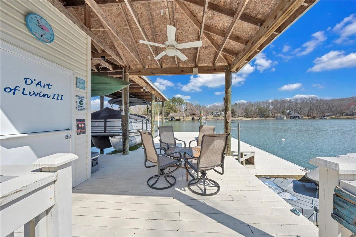 308 HILLTOP DR - Photo 15