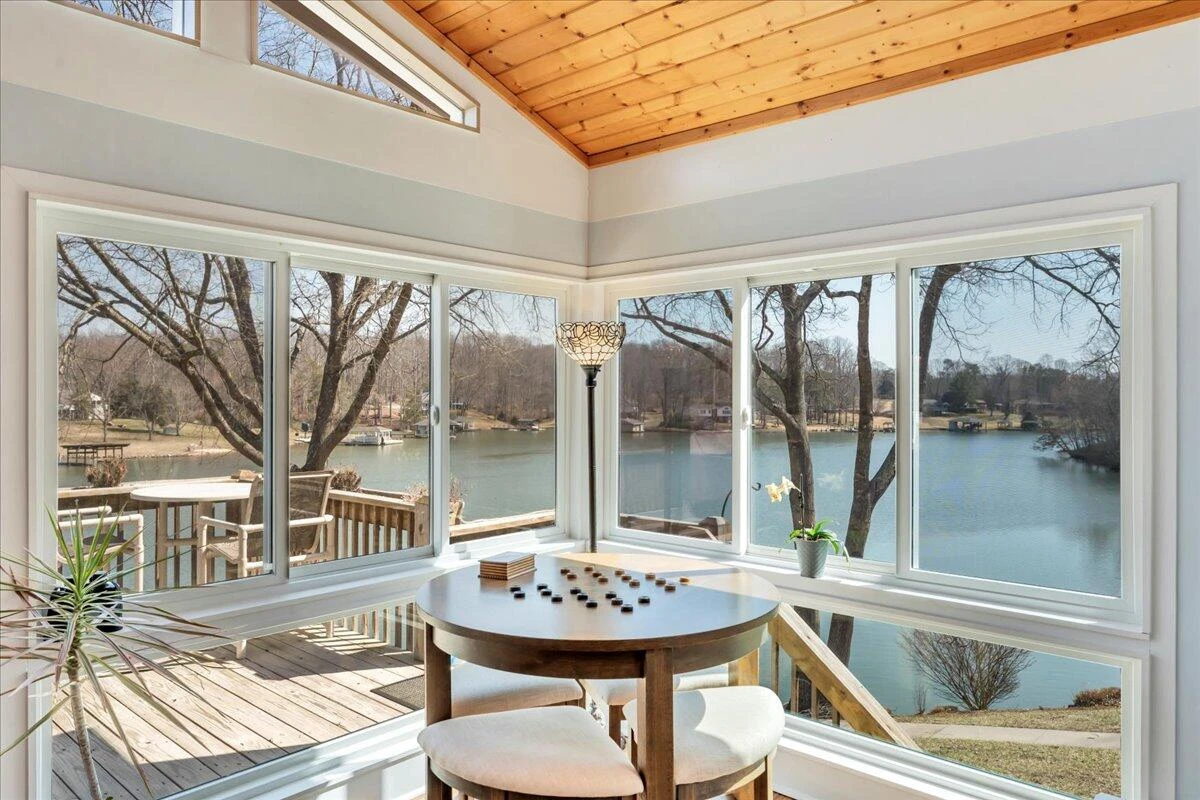 308 HILLTOP DR - Photo 28