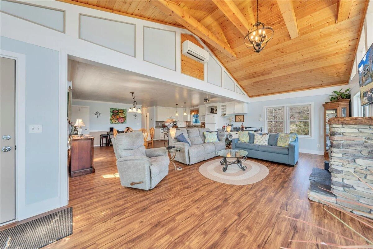 308 HILLTOP DR - Photo 29