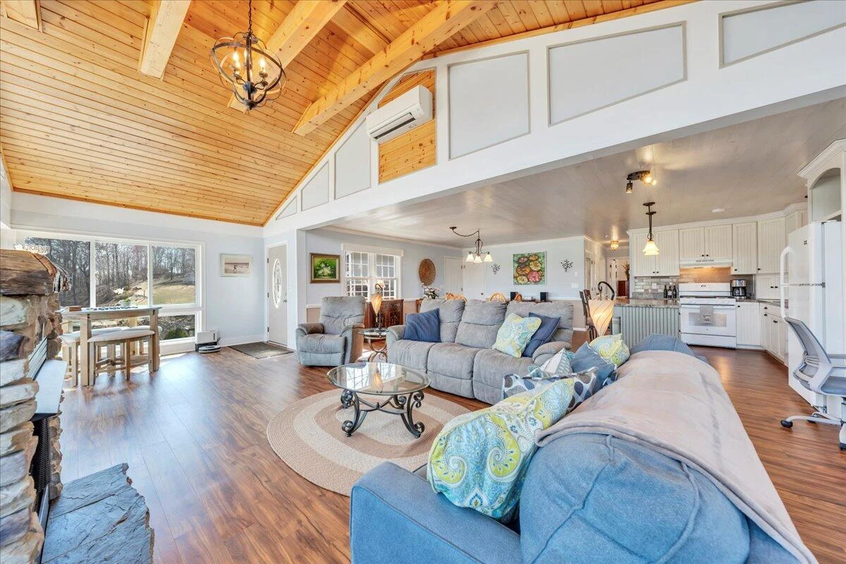 308 HILLTOP DR - Photo 30