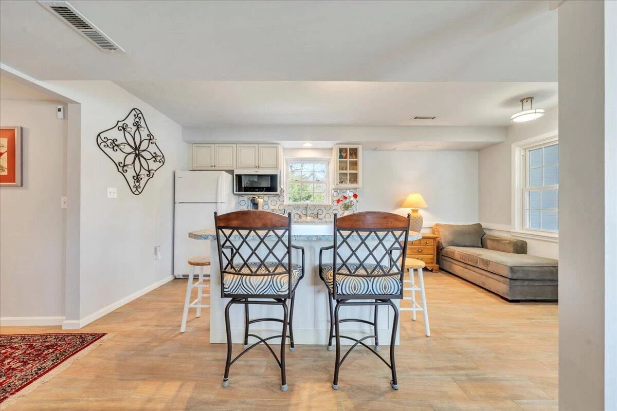 308 HILLTOP DR - Photo 41