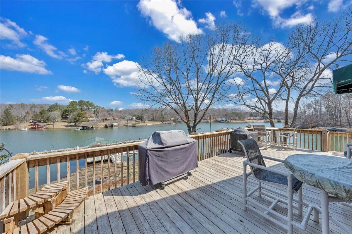 308 HILLTOP DR - Photo 52